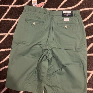 Brand-new Vineyard Vines Men’s shorts